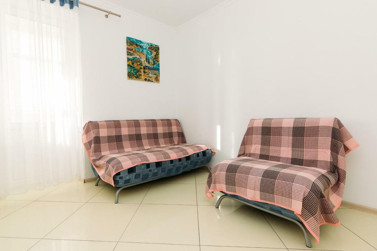 Luxury Studio Apart-Hotel In Centre 2 Room Sumy Exterior photo